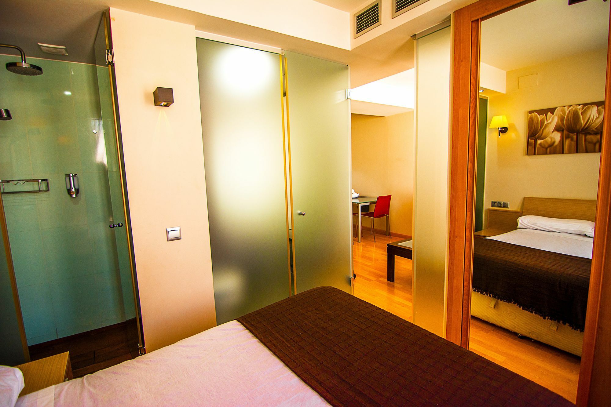 Dream Suites And Apartments Almeria Centro Kültér fotó