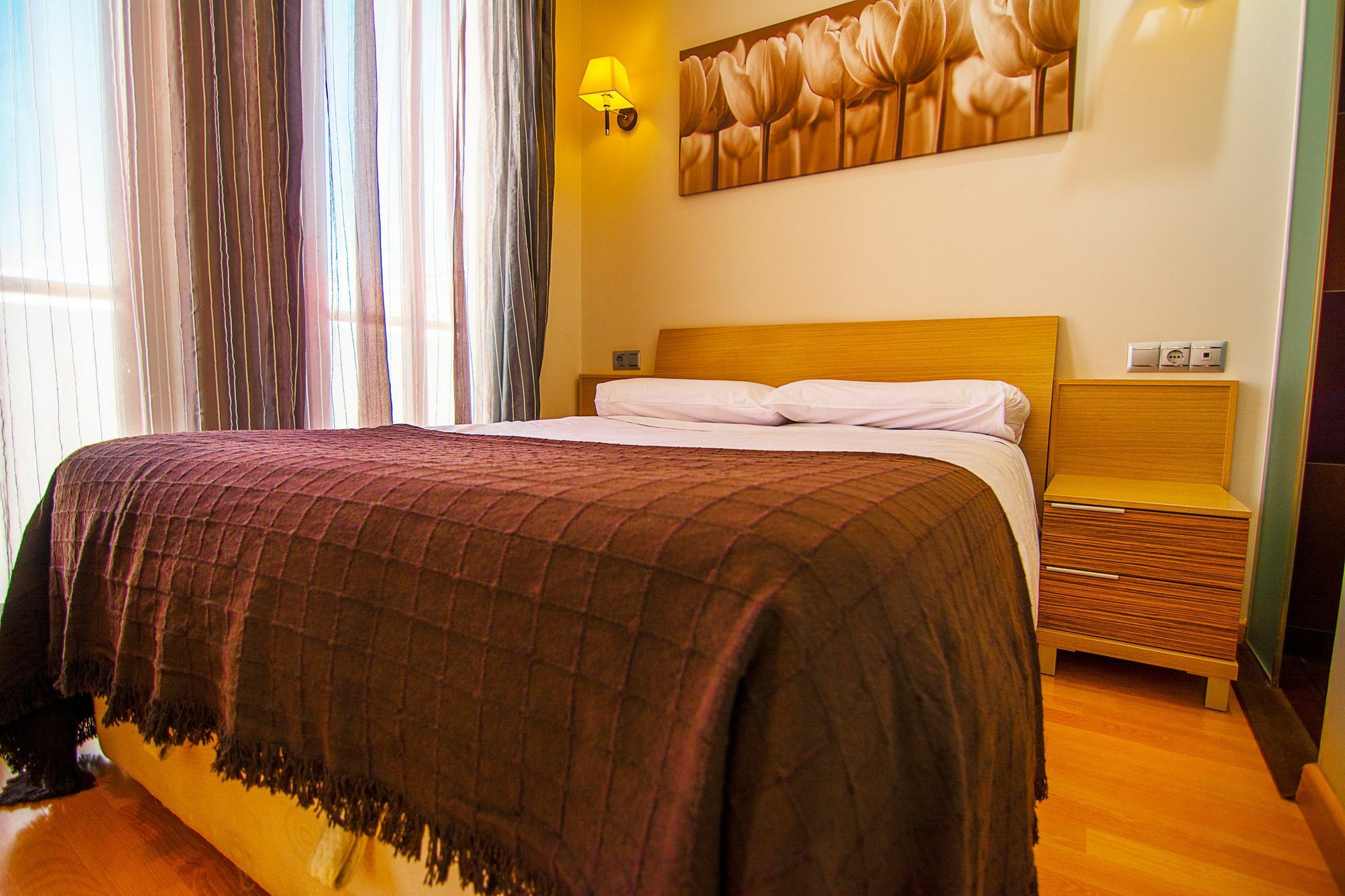 Dream Suites And Apartments Almeria Centro Kültér fotó